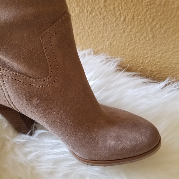 Michael Kors Divia Suede Boots 5.5 - Picture 6 of 6